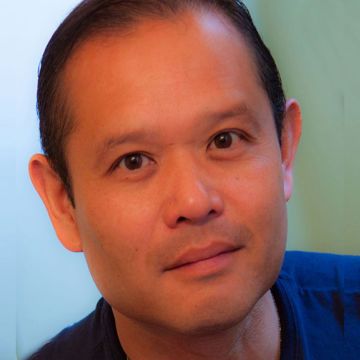Tony Avellana